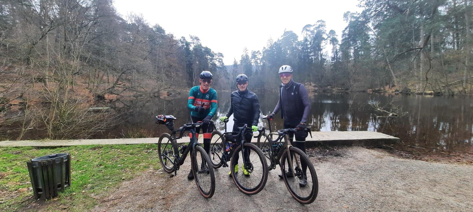 Hermannsweg gravelride 11 mei georganiseerd door Riesewijk Tweewielers Deventer