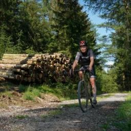 Hermannsweg 11 mei gravelride georganiseerd door Riesewijk Tweewielers Deventer